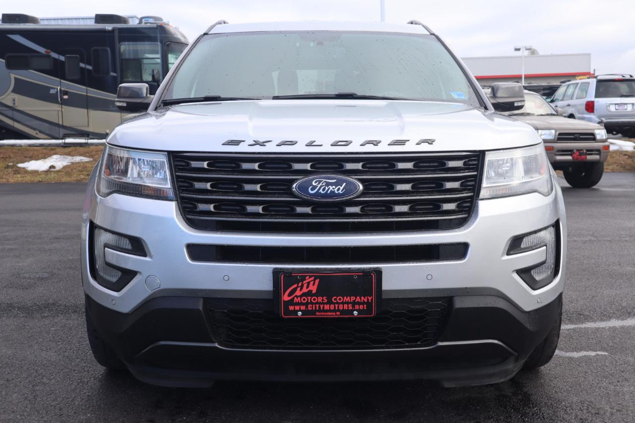 Ford Explorer XLT 4WD 2017