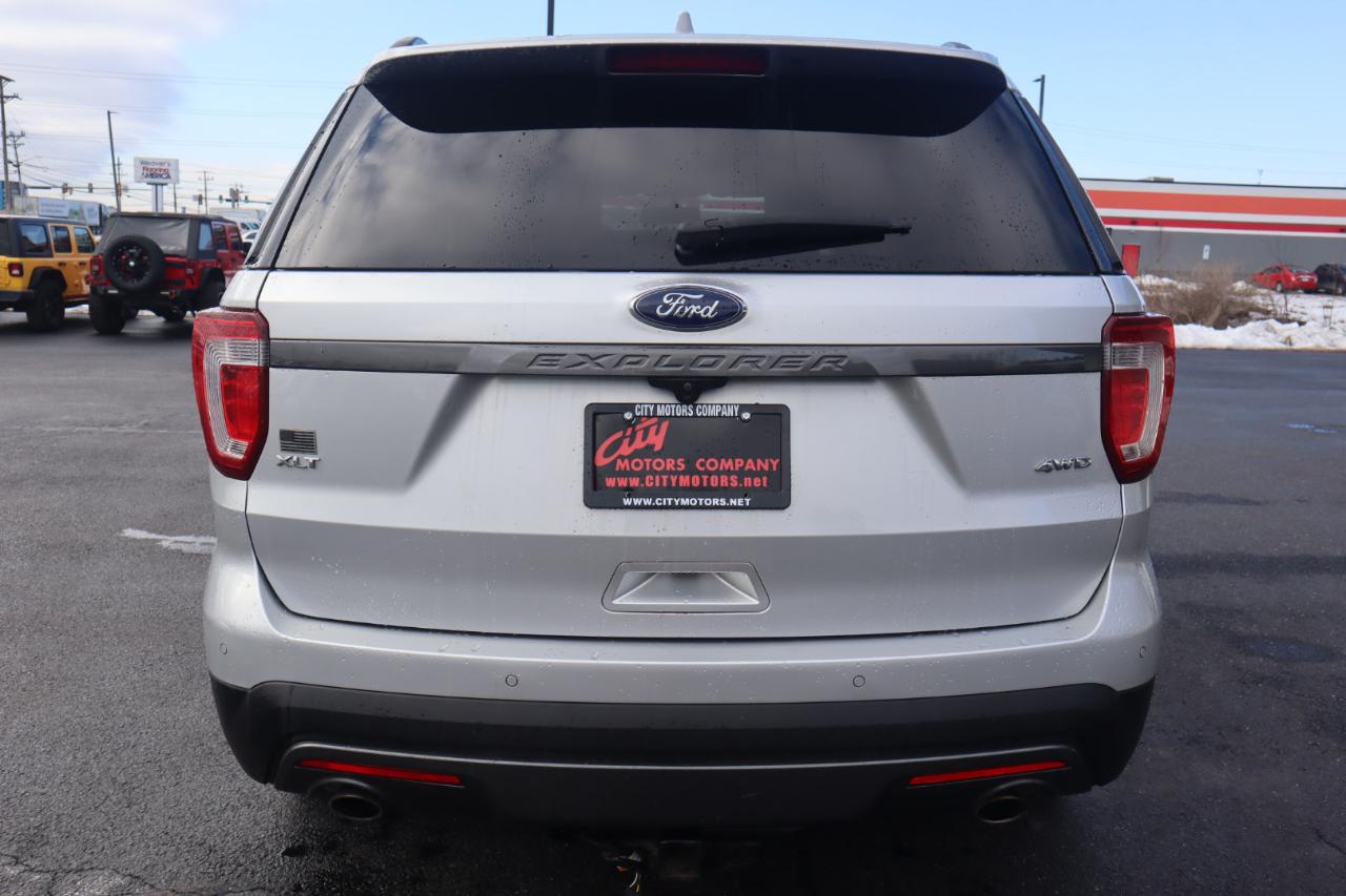 Ford Explorer XLT 4WD 2017