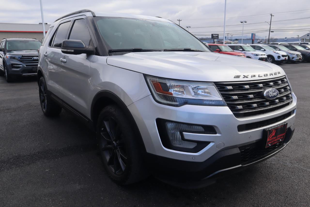 Ford Explorer XLT 4WD 2017