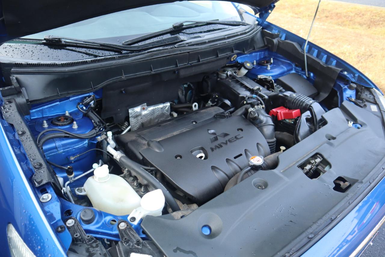 Mitsubishi Outlander Sport AWD 4dr CVT SE 2015