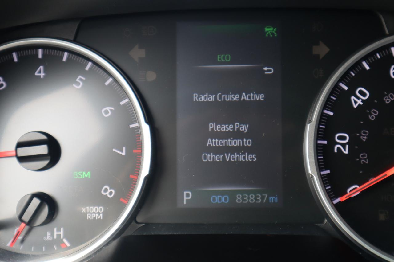 Toyota RAV4 LE AWD (Natl) 2019