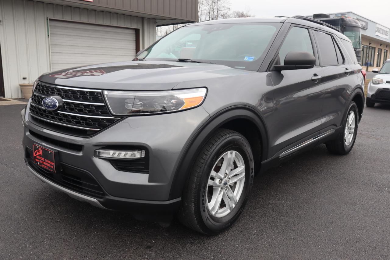 Ford Explorer XLT 4WD 2021