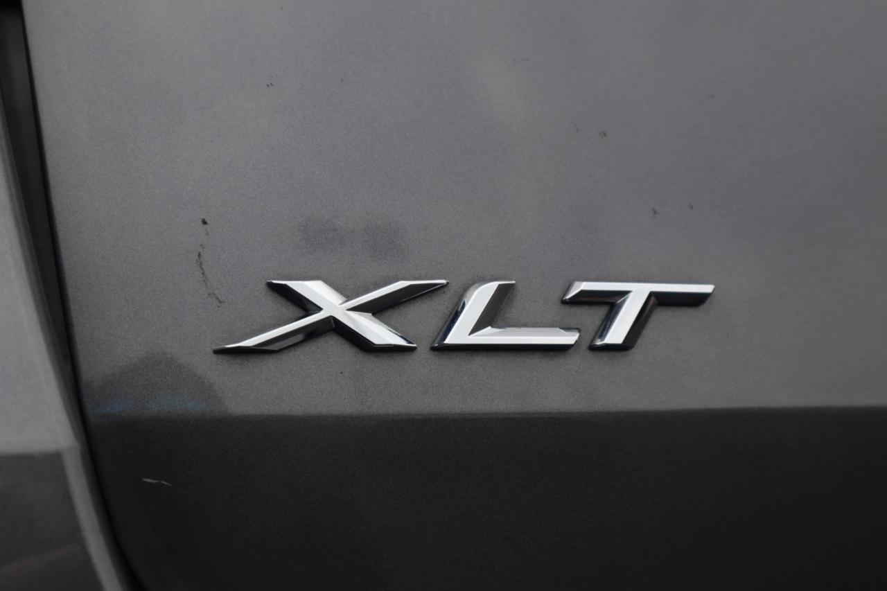 Ford Explorer XLT 4WD 2021