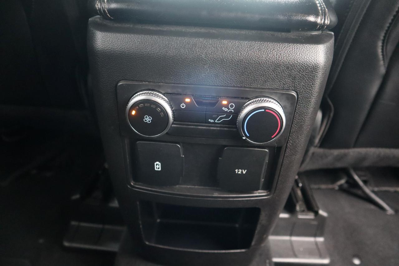 Ford Explorer XLT 4WD 2021