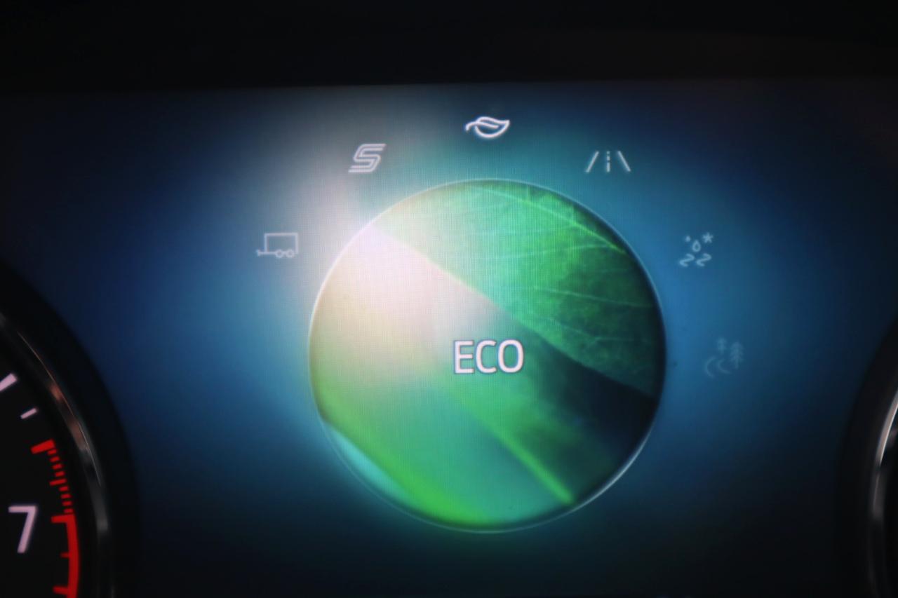 Ford Explorer XLT 4WD 2021