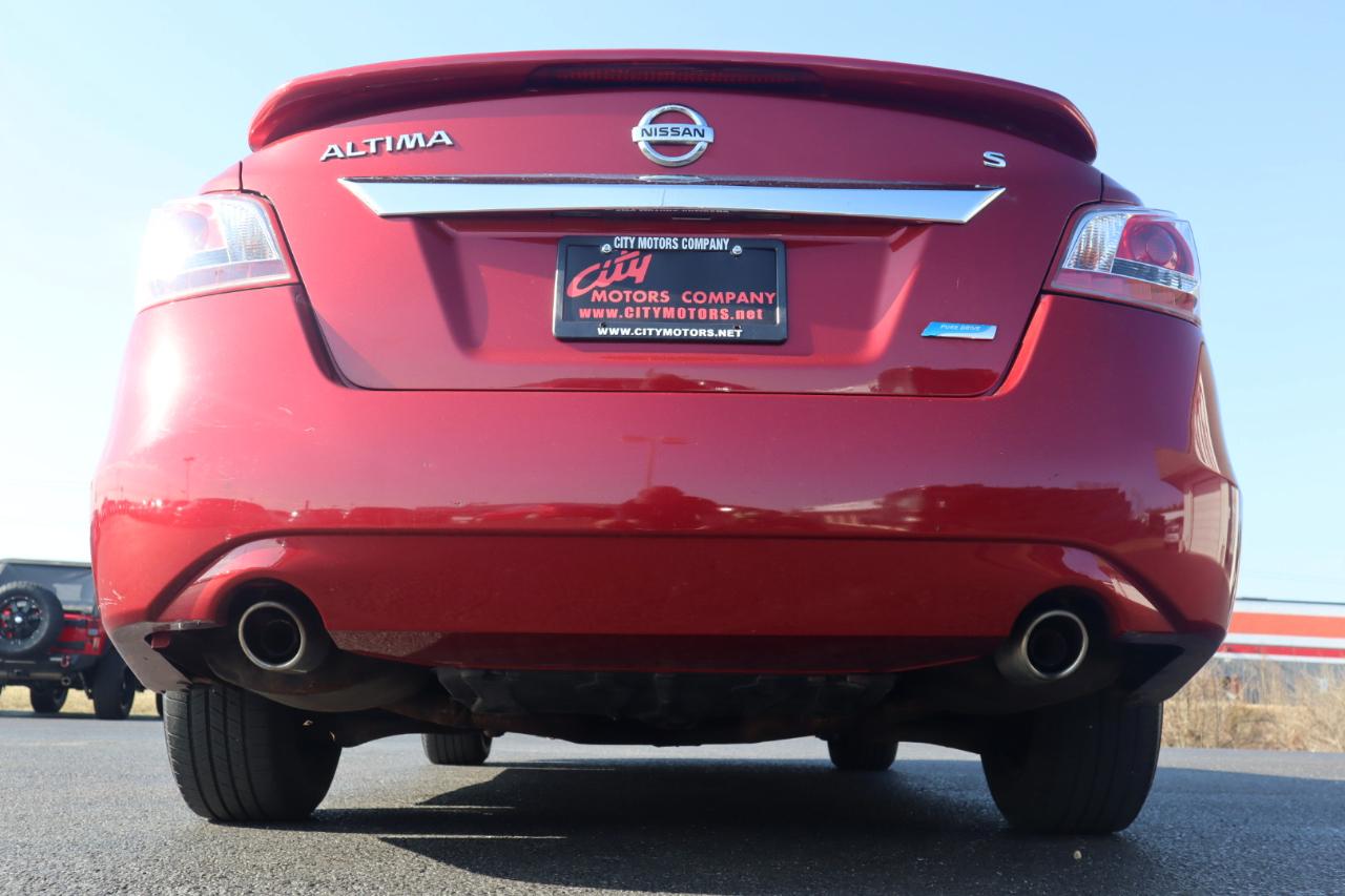 Nissan Altima 4dr Sdn I4 2.5 S 2013