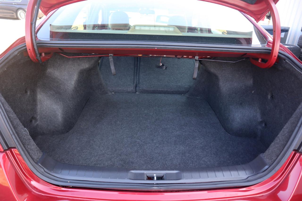 Nissan Altima 4dr Sdn I4 2.5 S 2013