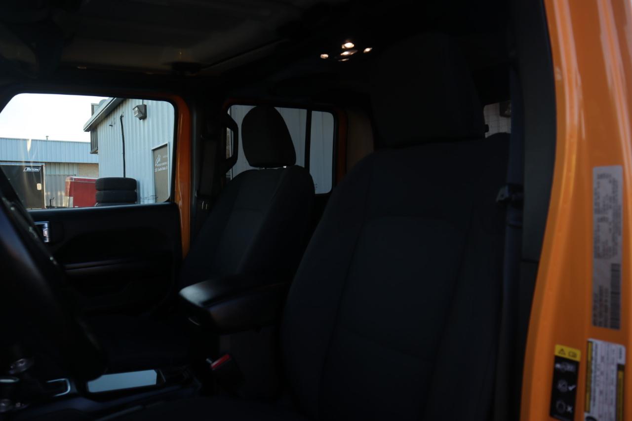 Jeep Gladiator Willys 4x4 2021