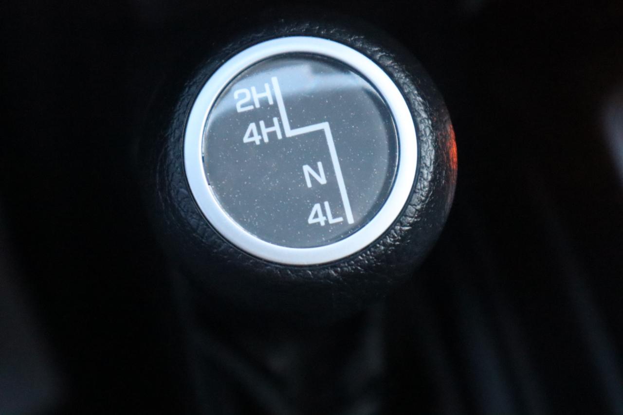 Jeep Gladiator Willys 4x4 2021