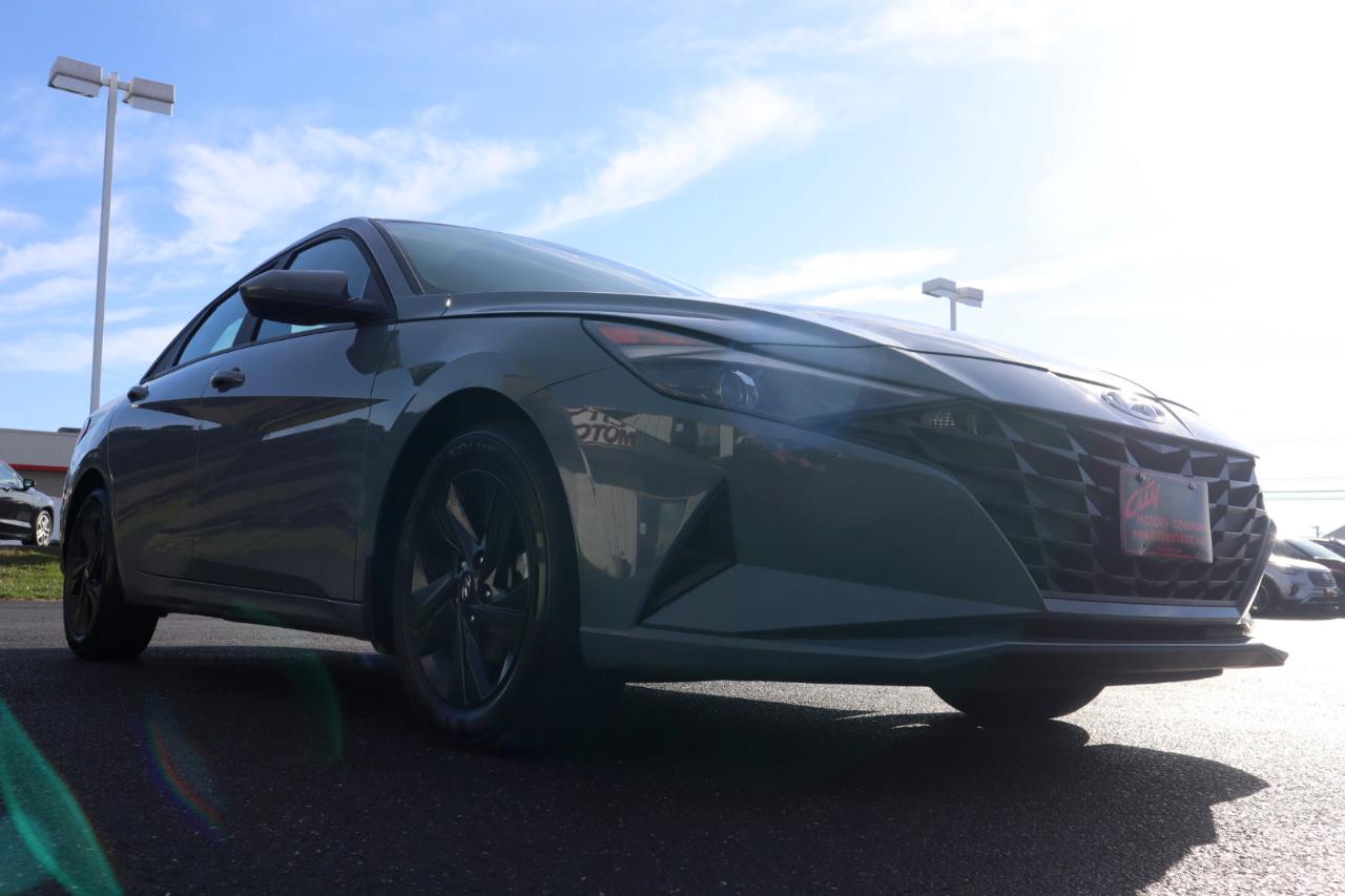 Hyundai Elantra SEL IVT 2023