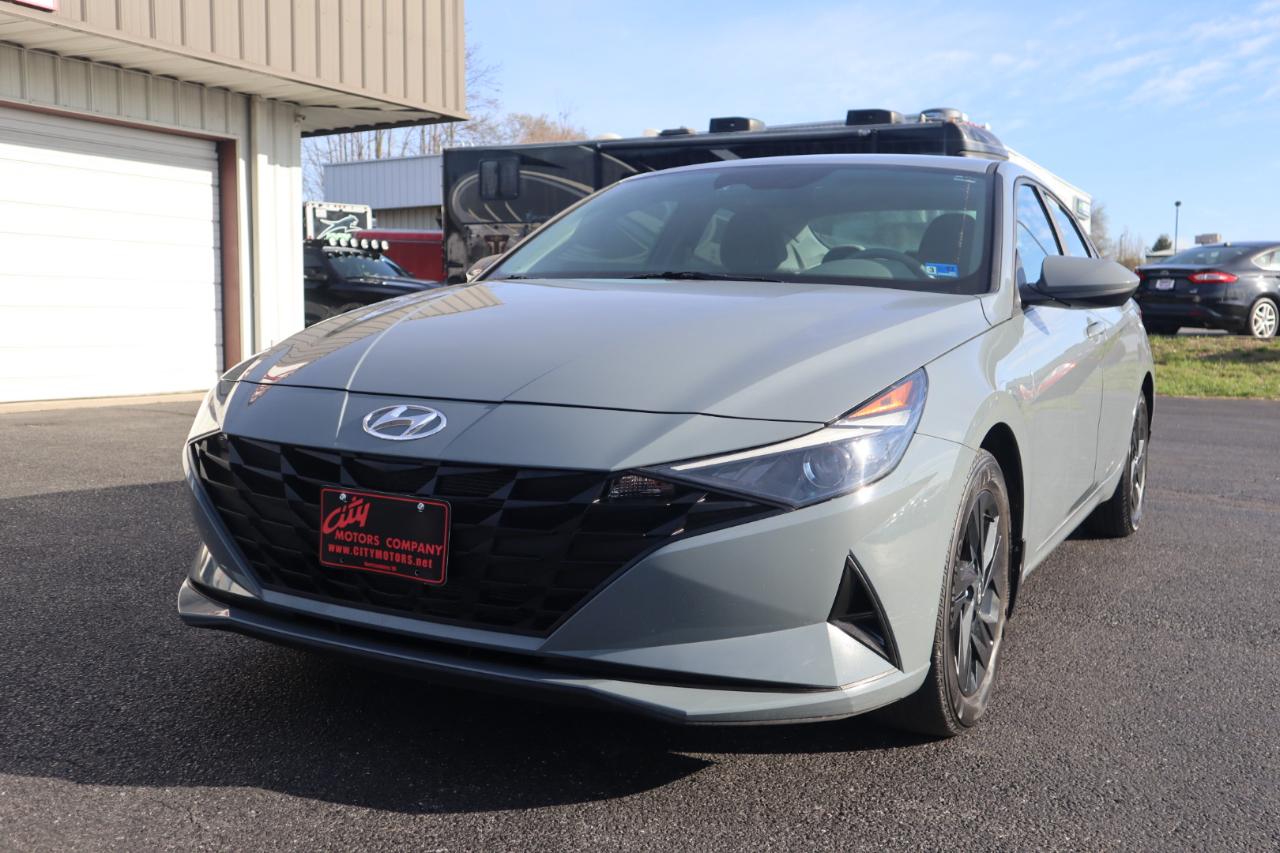 Hyundai Elantra SEL IVT 2023