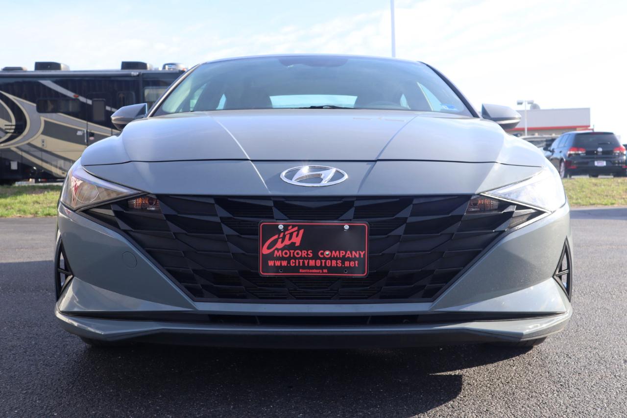 Hyundai Elantra SEL IVT 2023