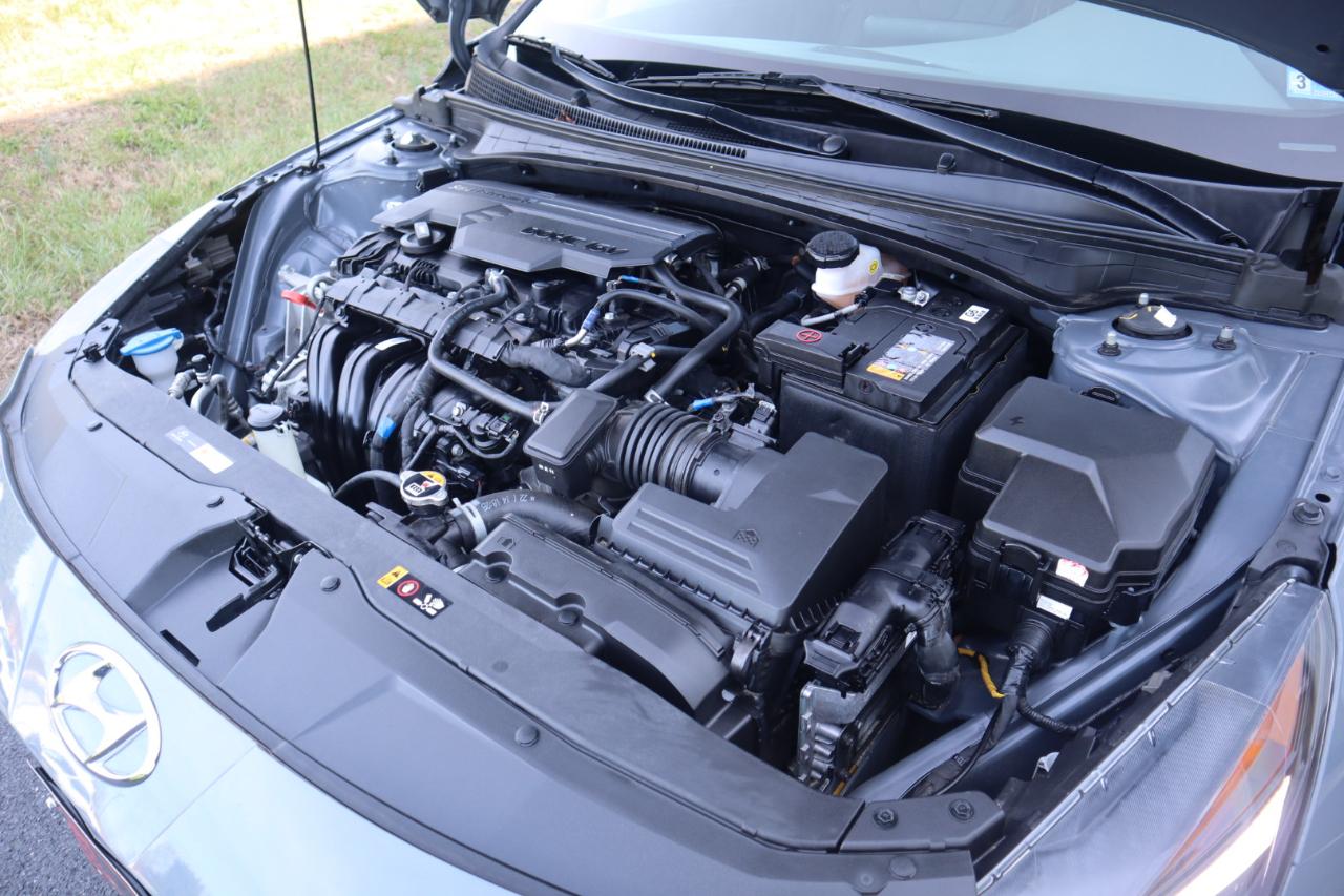 Hyundai Elantra SEL IVT 2023