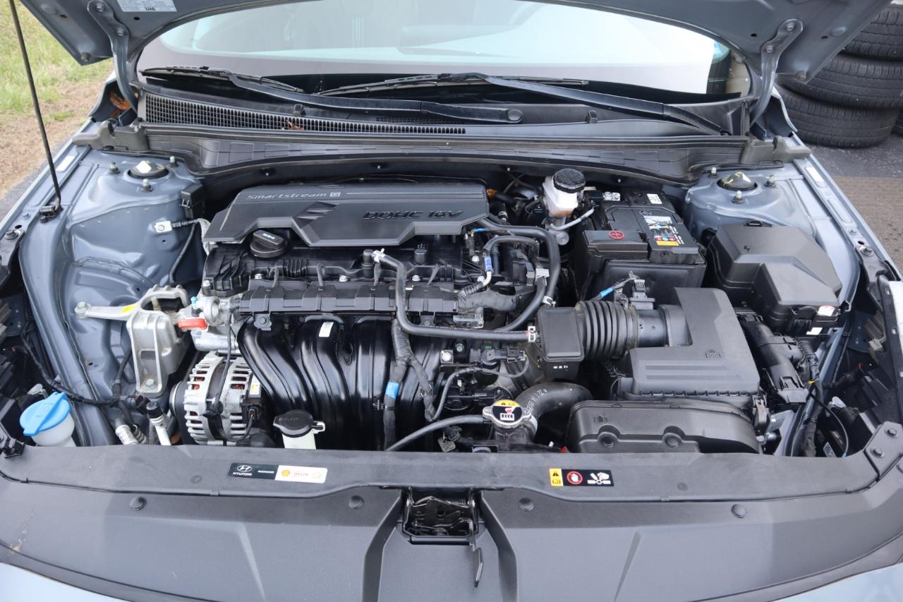 Hyundai Elantra SEL IVT 2023
