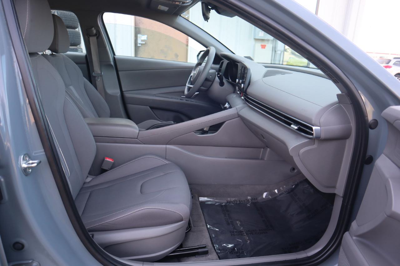 Hyundai Elantra SEL IVT 2023