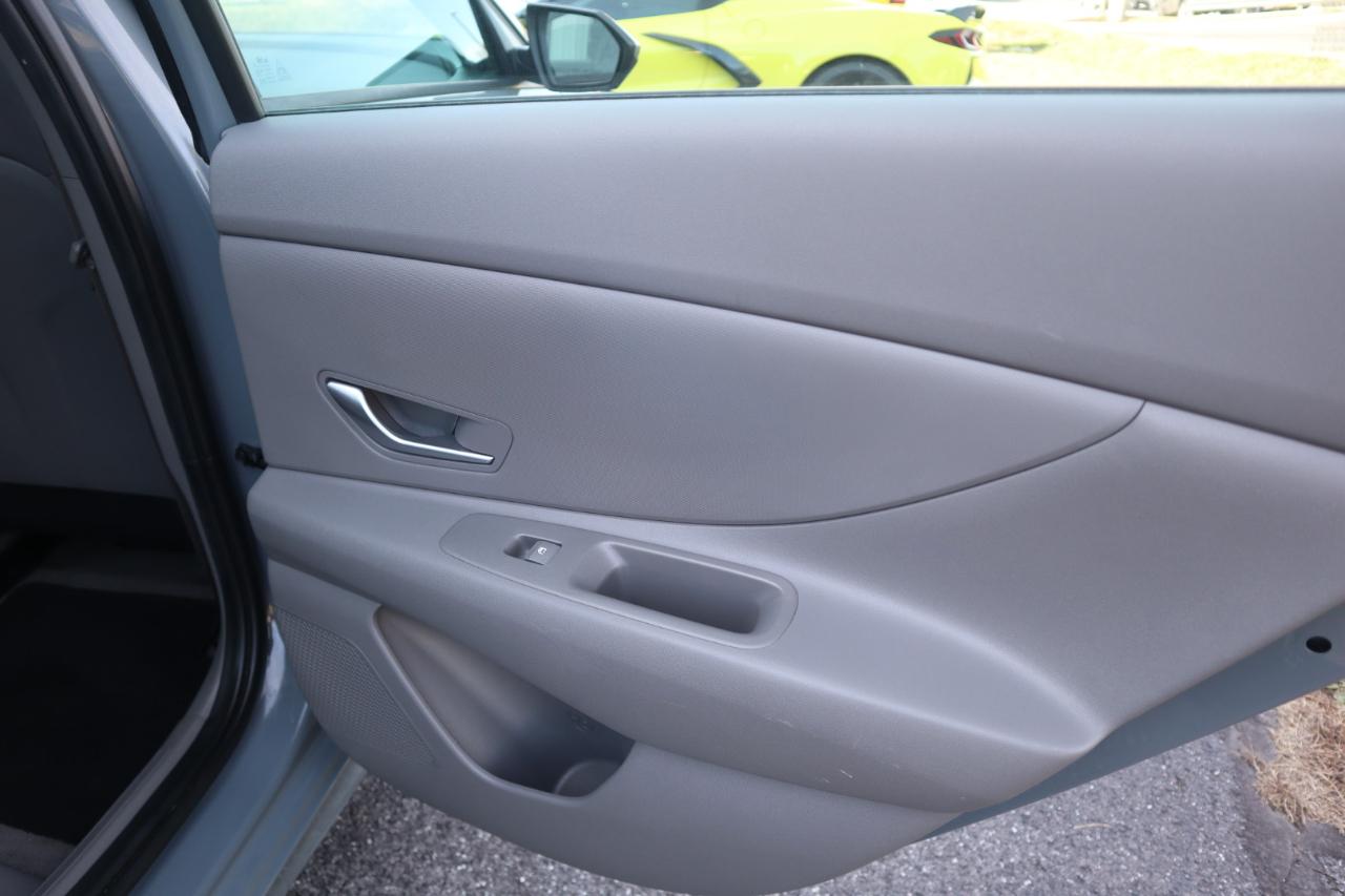 Hyundai Elantra SEL IVT 2023