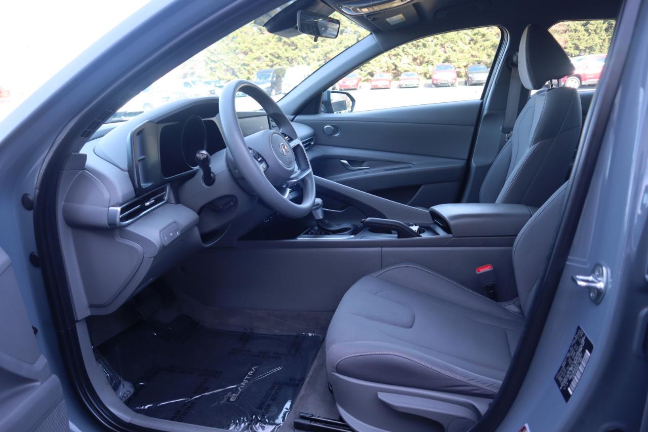 Hyundai Elantra SEL IVT 2023