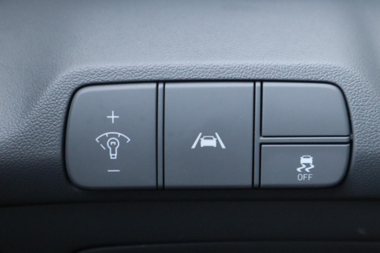 Hyundai Elantra SEL IVT 2023