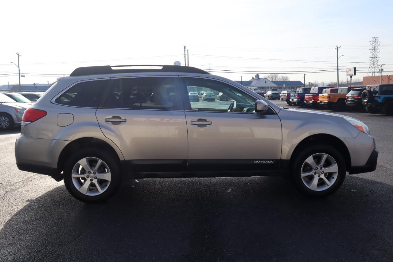 Subaru Outback 4dr Wgn H4 Auto 2.5i Premium 2014