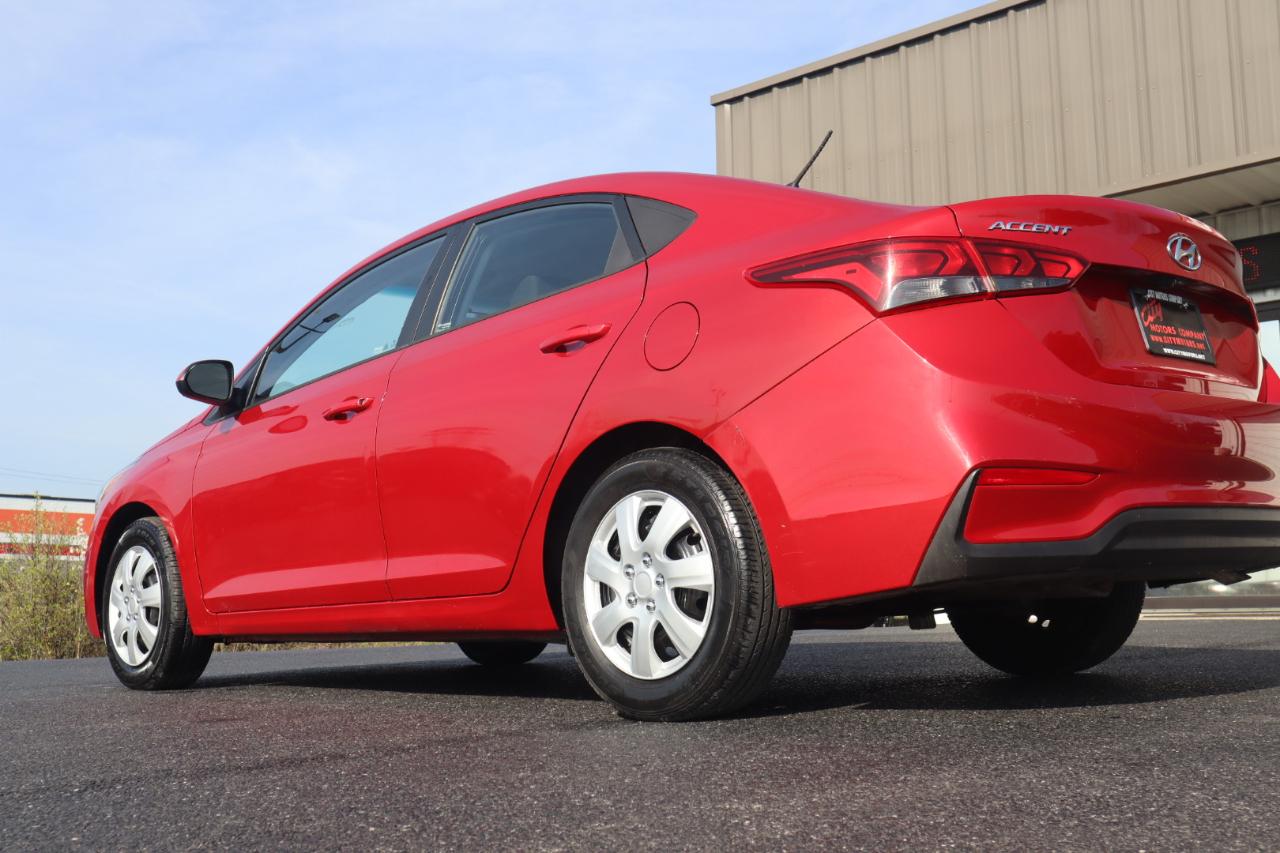 Hyundai Accent SE Sedan IVT 2021