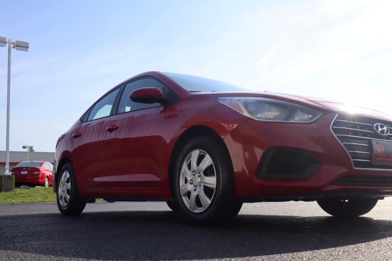 Hyundai Accent SE Sedan IVT 2021