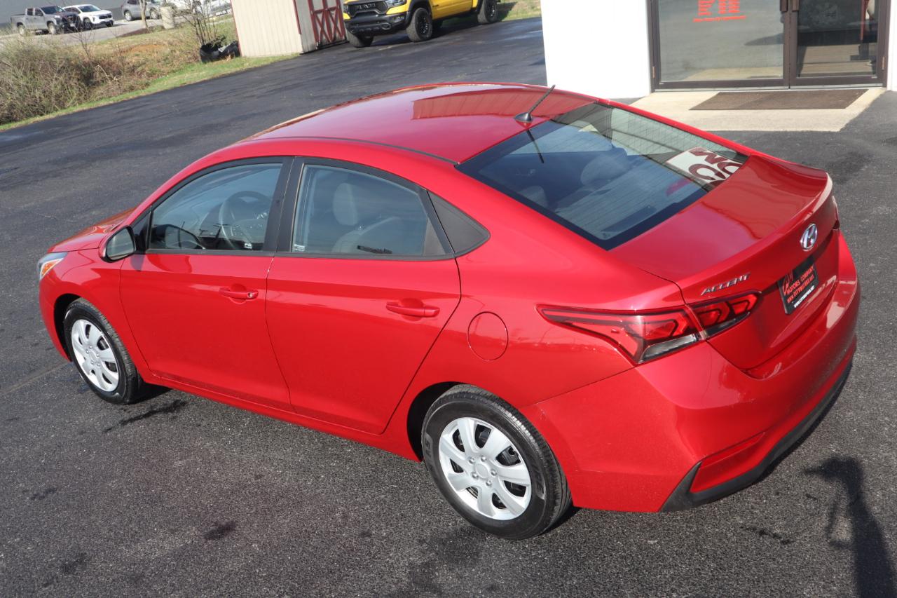 Hyundai Accent SE Sedan IVT 2021