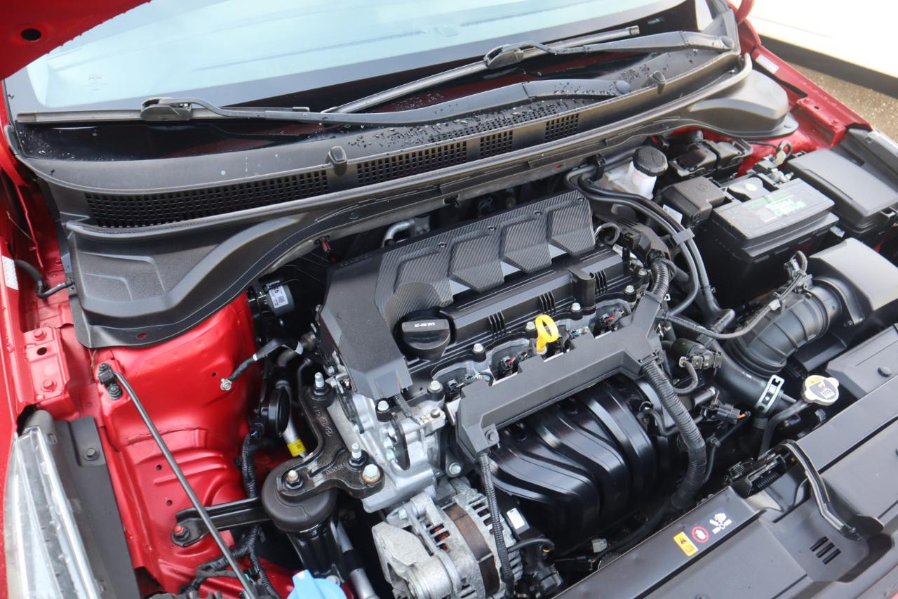 Hyundai Accent SE Sedan IVT 2021