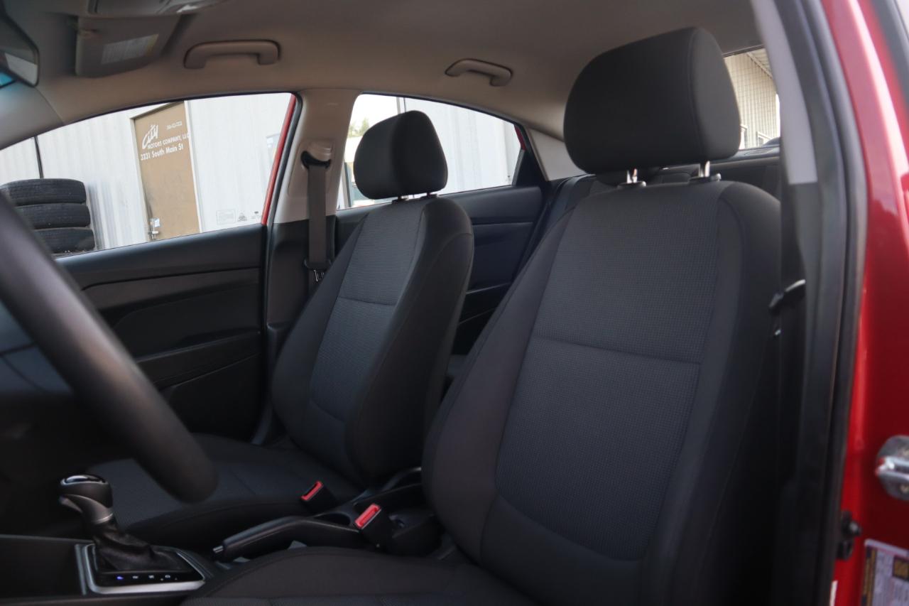 Hyundai Accent SE Sedan IVT 2021