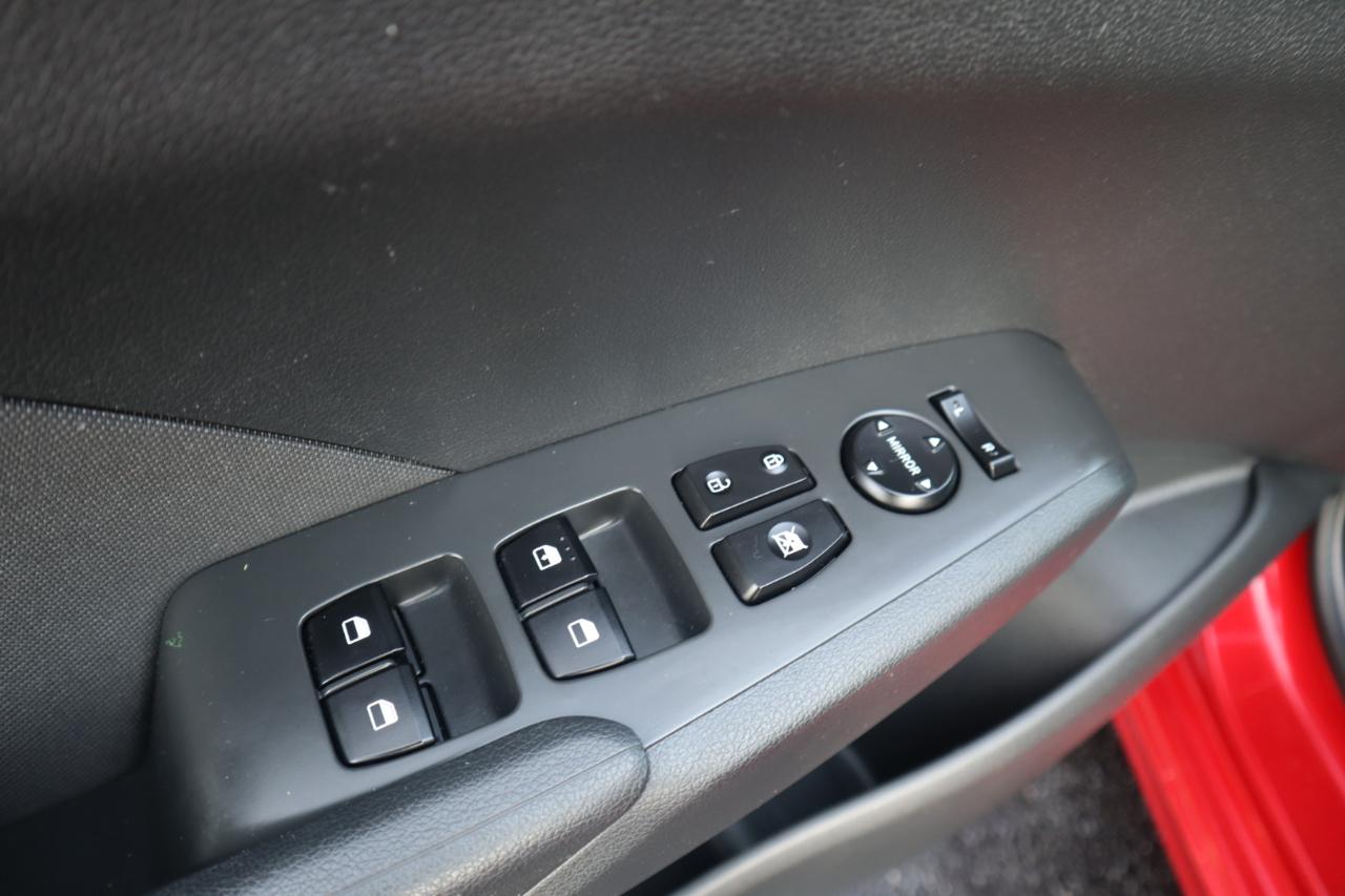 Hyundai Accent SE Sedan IVT 2021