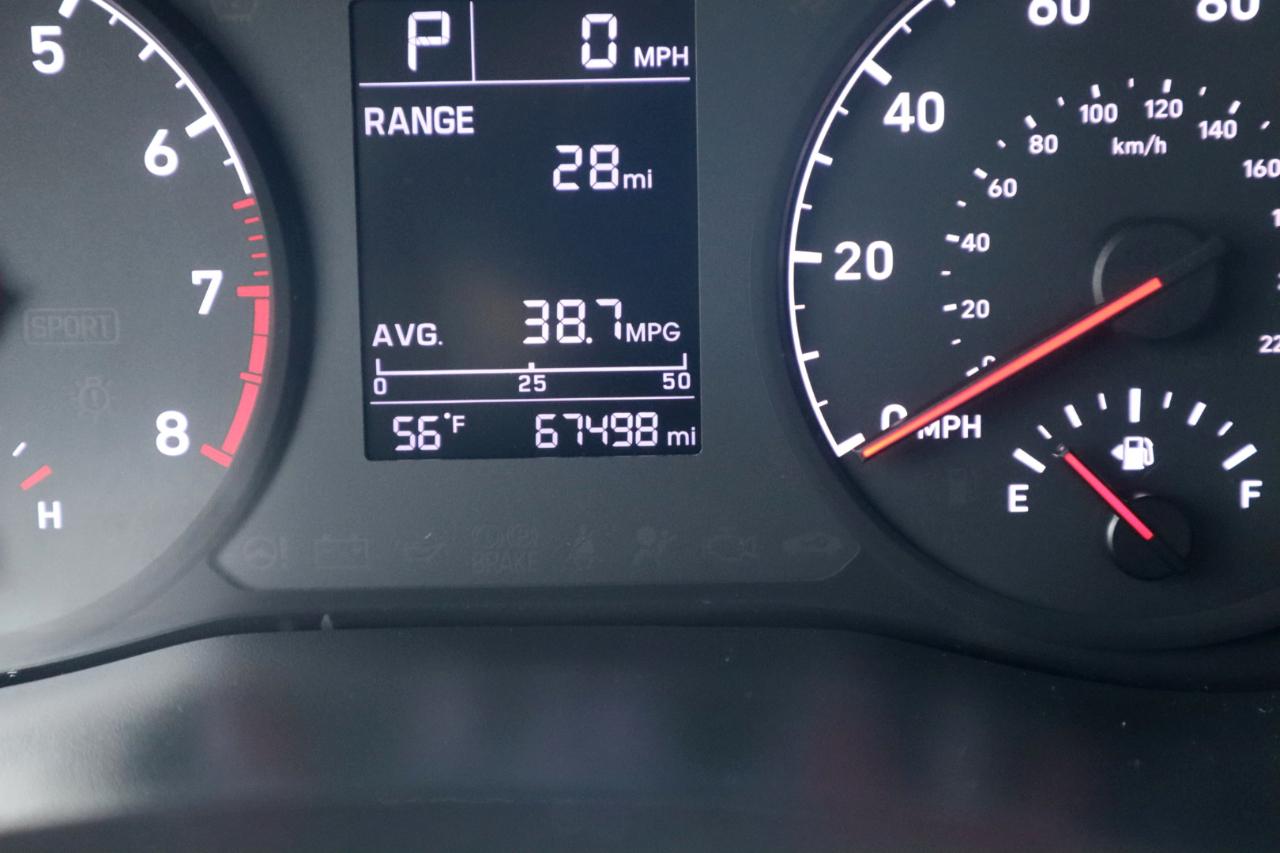 Hyundai Accent SE Sedan IVT 2021