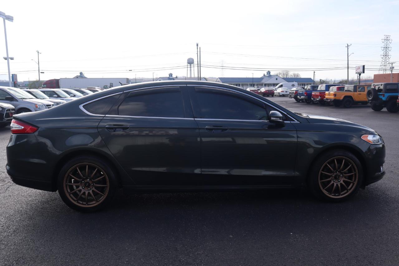 Ford Fusion 4dr Sdn SE FWD 2016