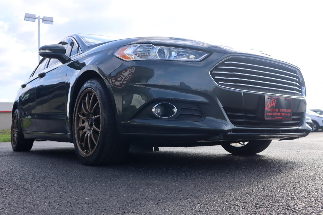 Ford Fusion 4dr Sdn SE FWD 2016