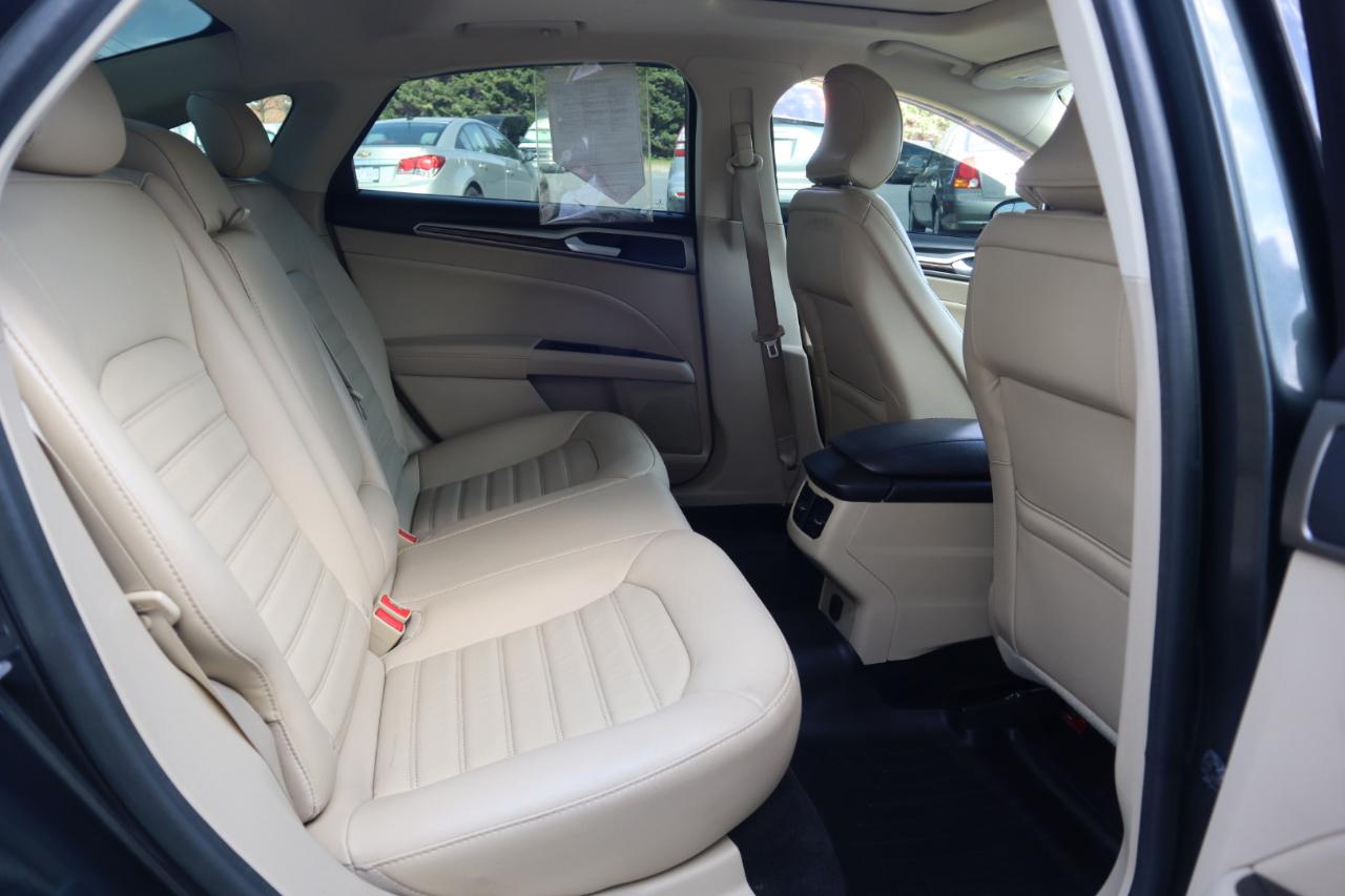 Ford Fusion 4dr Sdn SE FWD 2016