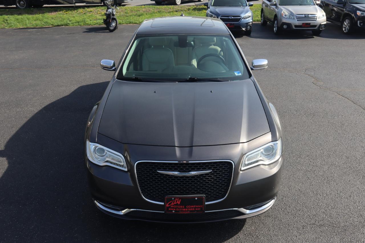 Chrysler 300 4dr Sdn 300C RWD 2015