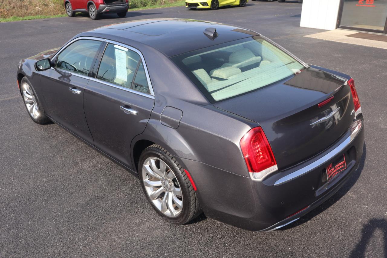 Chrysler 300 4dr Sdn 300C RWD 2015