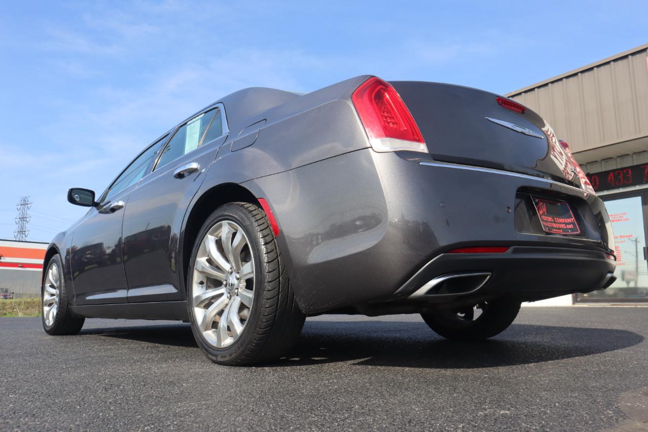 Chrysler 300 4dr Sdn 300C RWD 2015