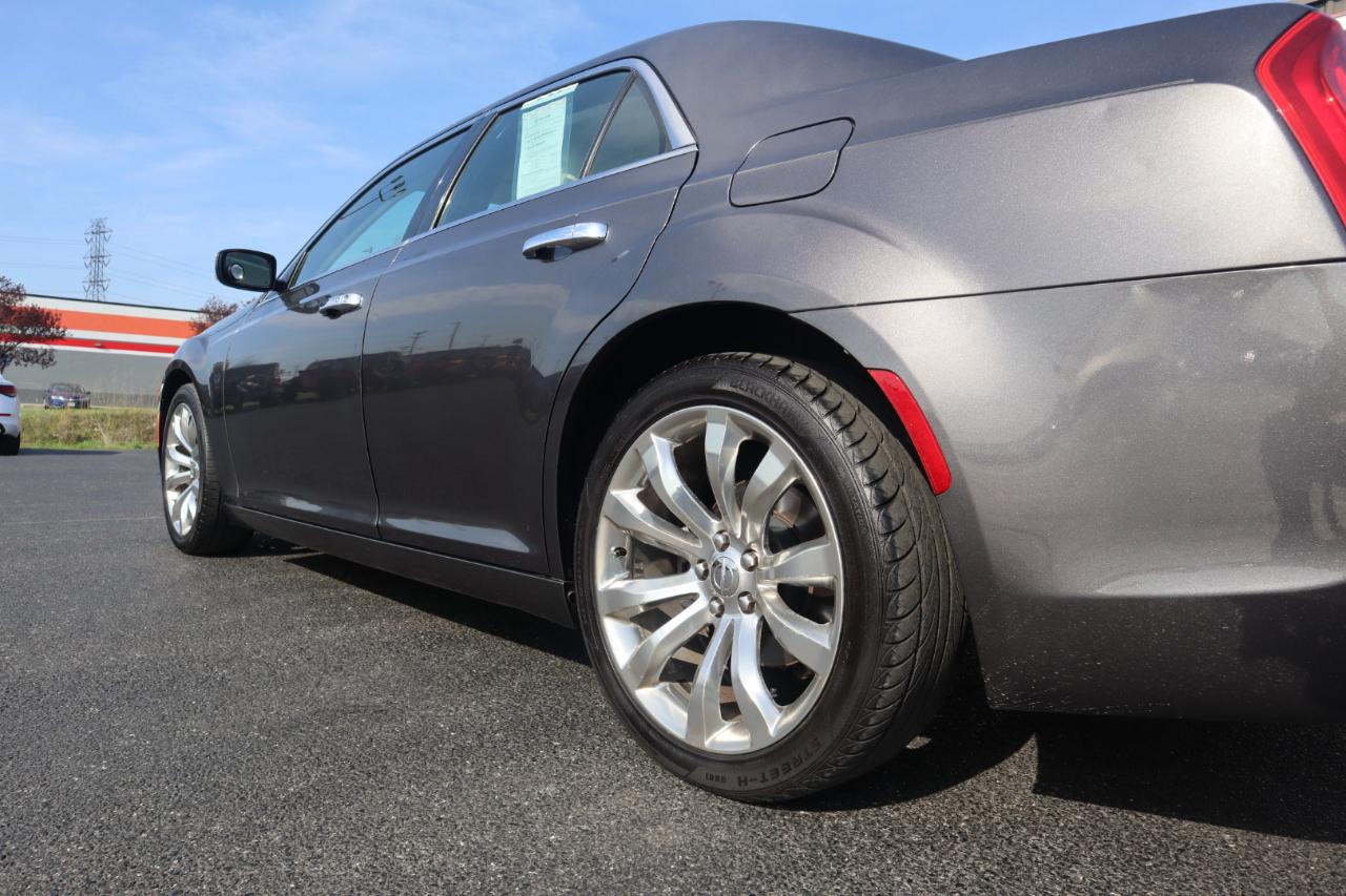 Chrysler 300 4dr Sdn 300C RWD 2015