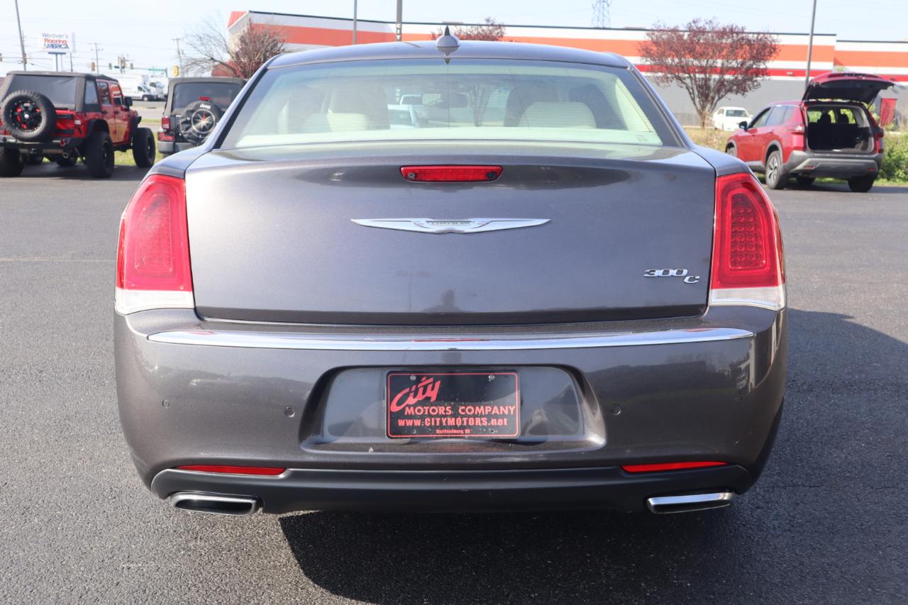 Chrysler 300 4dr Sdn 300C RWD 2015