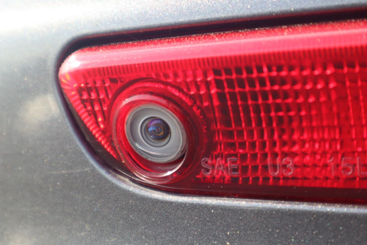 Chrysler 300 4dr Sdn 300C RWD 2015