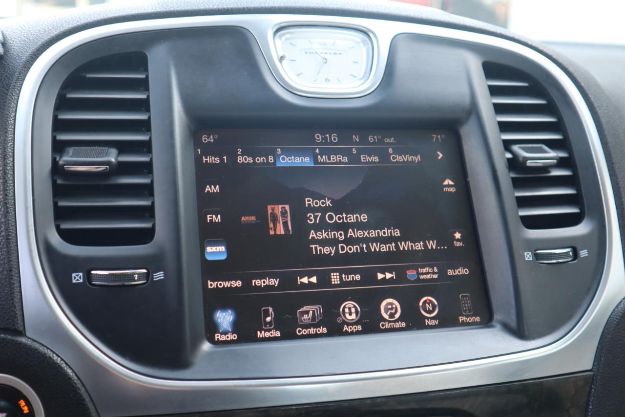 Chrysler 300 4dr Sdn 300C RWD 2015