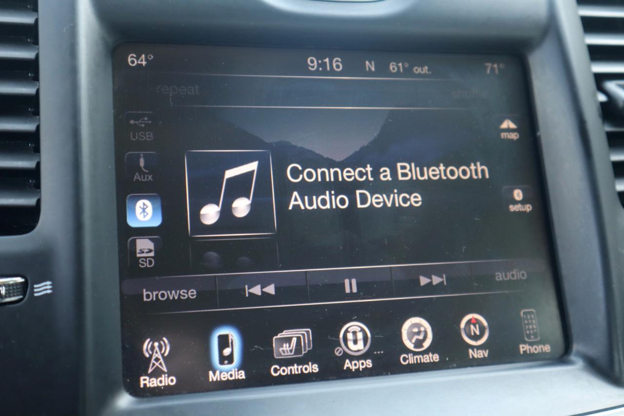 Chrysler 300 4dr Sdn 300C RWD 2015