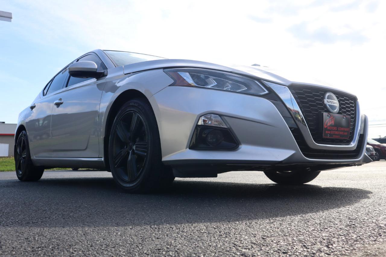 Nissan Altima 2.5 SV Sedan 2019
