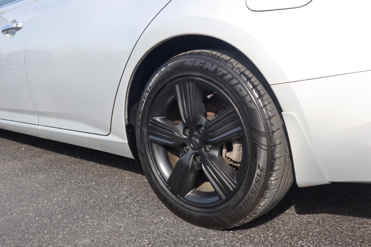 Nissan Altima 2.5 SV Sedan 2019