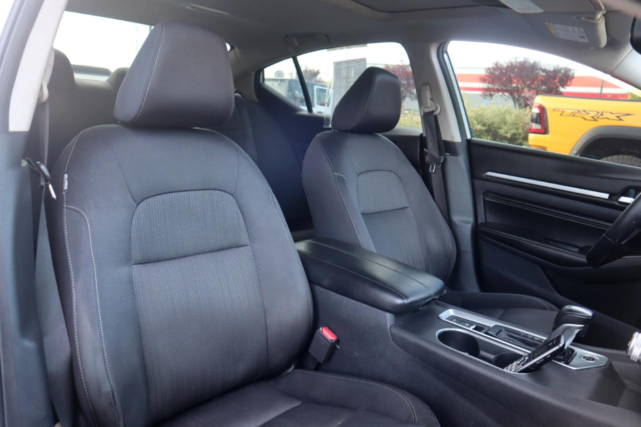 Nissan Altima 2.5 SV Sedan 2019