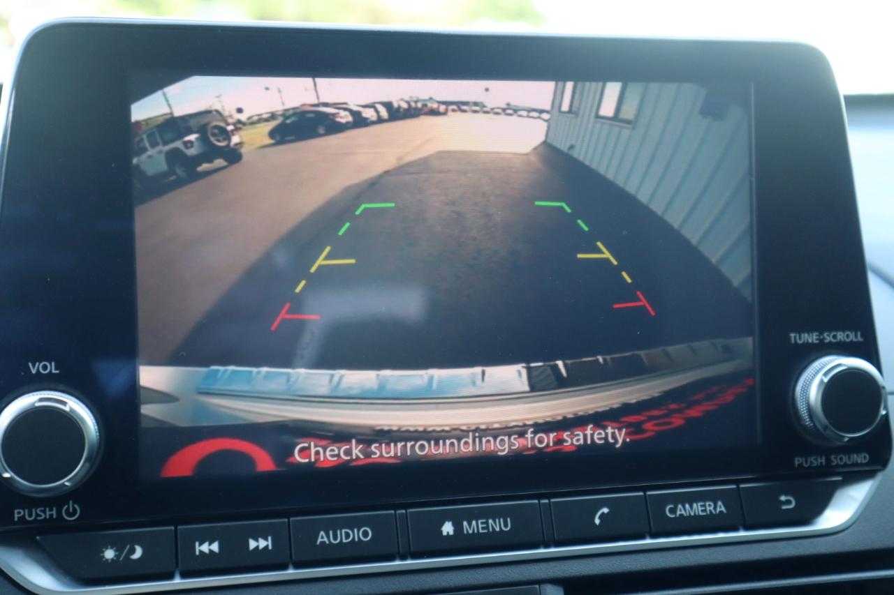 Nissan Altima 2.5 SV Sedan 2019