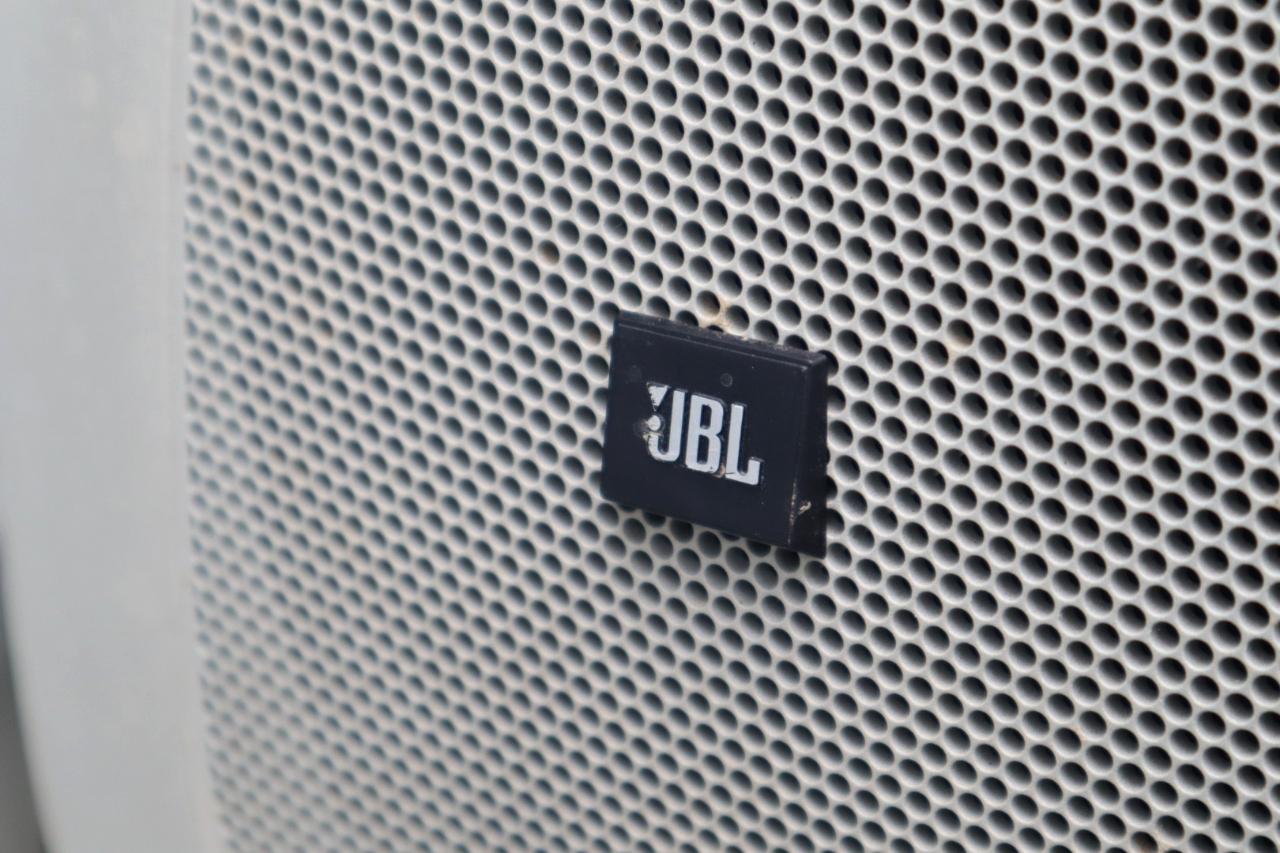 Toyota Prius 5dr HB Persona Series Special Edition (Natl) 2015