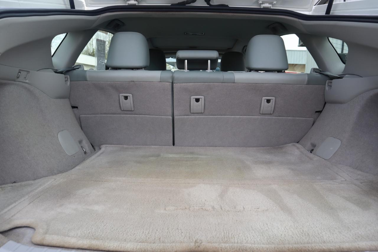 Toyota Prius 5dr HB Persona Series Special Edition (Natl) 2015