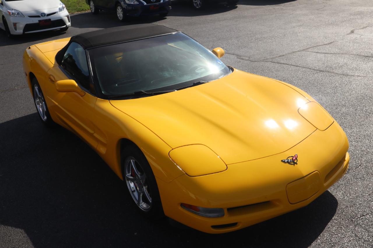 Chevrolet Corvette 2dr Convertible 2000