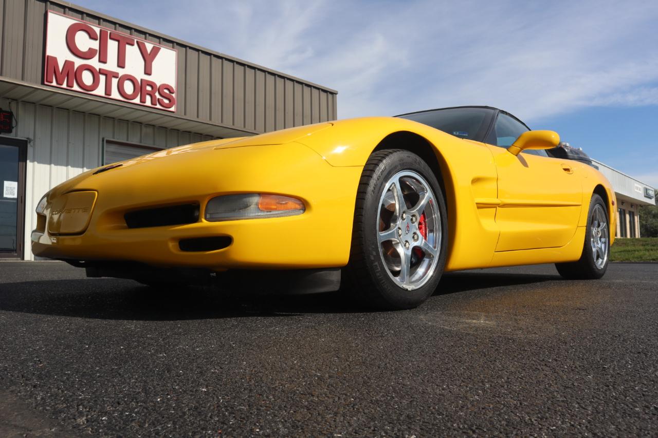 Chevrolet Corvette 2dr Convertible 2000
