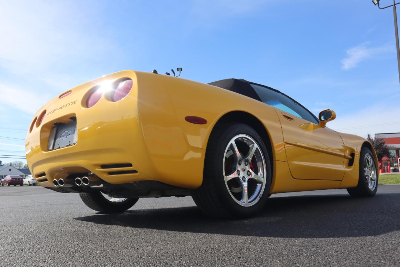 Chevrolet Corvette 2dr Convertible 2000
